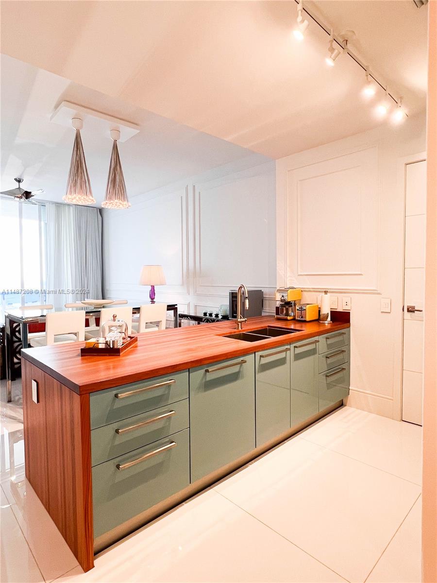15811 Collins Ave 3302, Sunny Isles Beach, Florida 33160, 3 Bedrooms Bedrooms, ,3 BathroomsBathrooms,Residential,For Sale,15811 Collins Ave 3302,A11487208