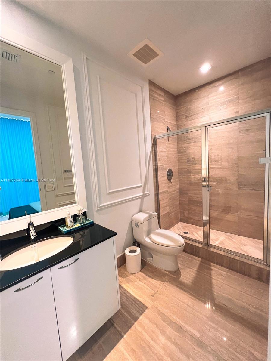 15811 Collins Ave 3302, Sunny Isles Beach, Florida 33160, 3 Bedrooms Bedrooms, ,3 BathroomsBathrooms,Residential,For Sale,15811 Collins Ave 3302,A11487208