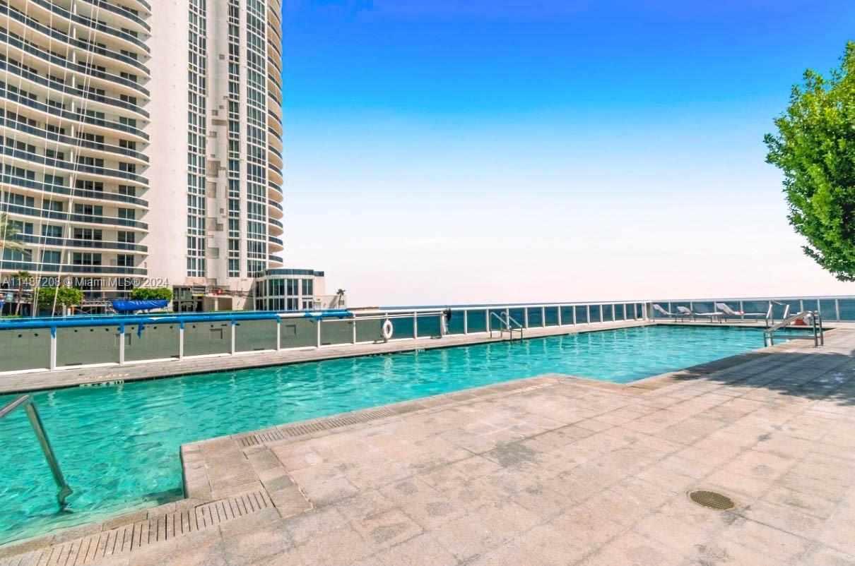 15811 Collins Ave 3302, Sunny Isles Beach, Florida 33160, 3 Bedrooms Bedrooms, ,3 BathroomsBathrooms,Residential,For Sale,15811 Collins Ave 3302,A11487208