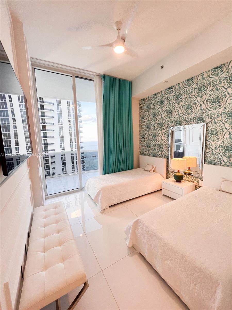 15811 Collins Ave 3302, Sunny Isles Beach, Florida 33160, 3 Bedrooms Bedrooms, ,3 BathroomsBathrooms,Residential,For Sale,15811 Collins Ave 3302,A11487208