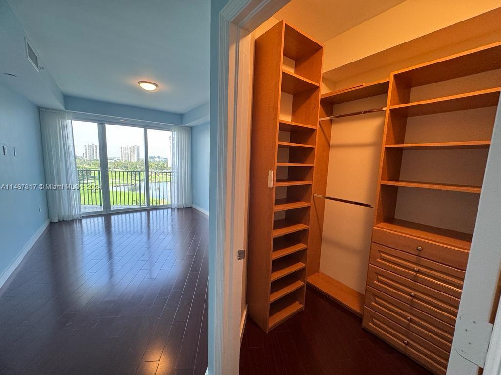 20000 Country Club Dr, Aventura, FL, 33180 United States, 3 Bedrooms Bedrooms, ,3 BathroomsBathrooms,Residential,For Sale,Country Club Dr,A11487317