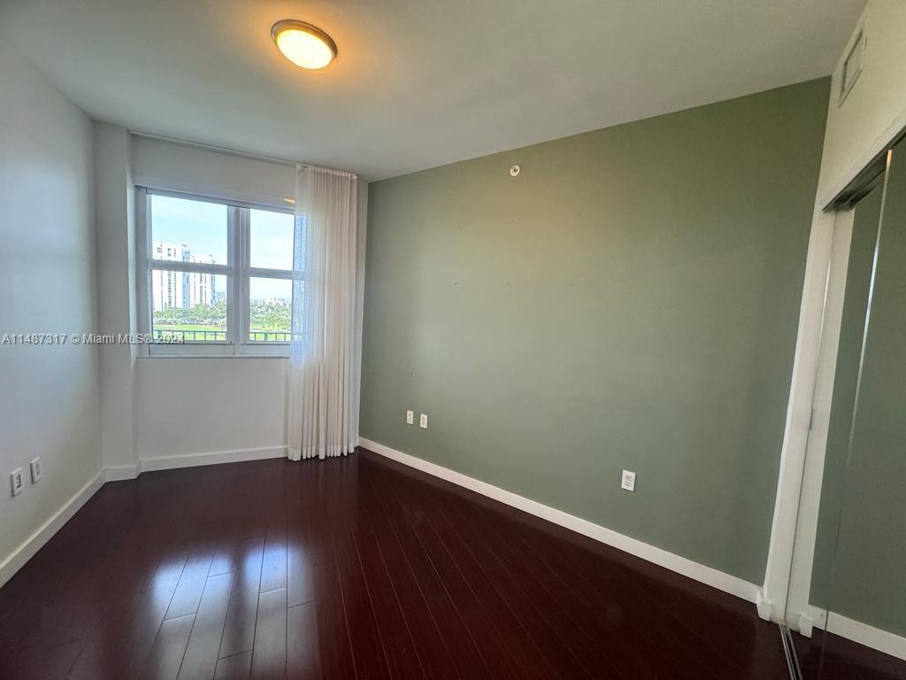 20000 Country Club Dr, Aventura, FL, 33180 United States, 3 Bedrooms Bedrooms, ,3 BathroomsBathrooms,Residential,For Sale,Country Club Dr,A11487317