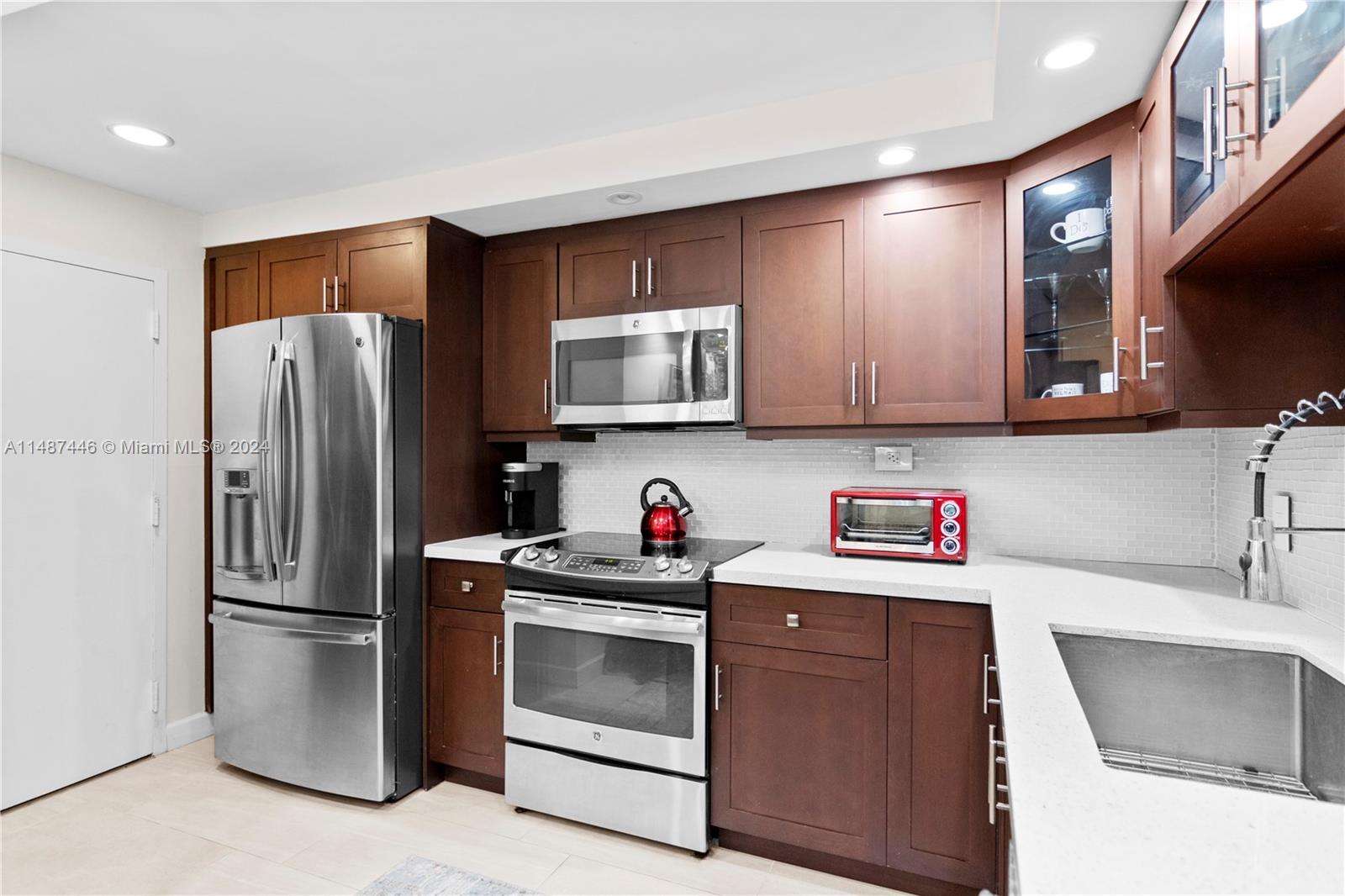 3500 Galt Ocean Dr, Fort Lauderdale, FL, 33308 United States, 2 Bedrooms Bedrooms, ,2 BathroomsBathrooms,Residential,For Sale,Galt Ocean Dr,A11487446