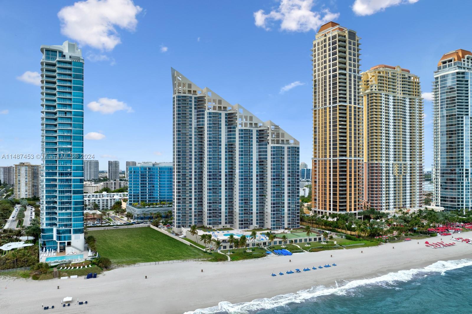 17555 Collins Ave, Sunny Isles Beach, FL, 33160 United States, 3 Bedrooms Bedrooms, ,3 BathroomsBathrooms,Residential,For Sale,Collins Ave,A11487453