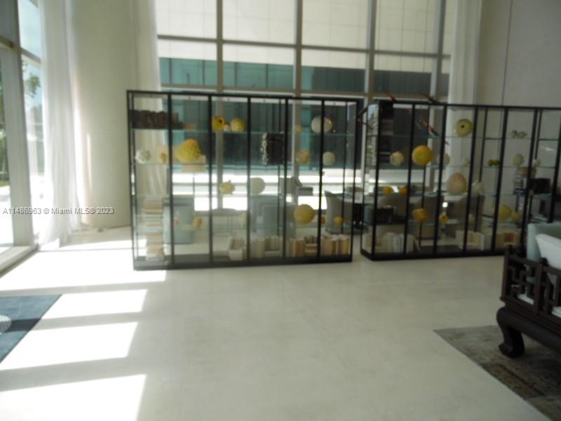 10203 Collins Ave 905, Bal Harbour, Florida 33154, 2 Bedrooms Bedrooms, ,2 BathroomsBathrooms,Residentiallease,For Rent,10203 Collins Ave 905,A11486963