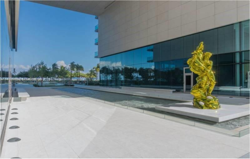 10203 Collins Ave 905, Bal Harbour, Florida 33154, 2 Bedrooms Bedrooms, ,2 BathroomsBathrooms,Residentiallease,For Rent,10203 Collins Ave 905,A11486963