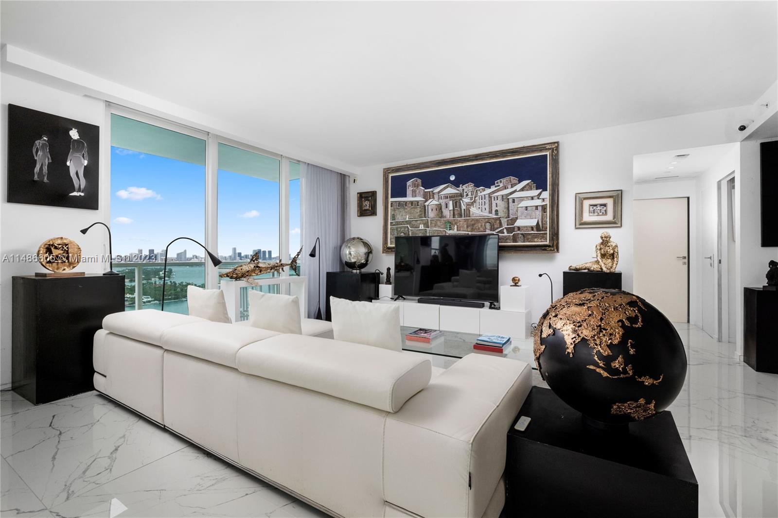 650 West Ave, Miami Beach, FL, 33139 United States, 2 Bedrooms Bedrooms, ,2 BathroomsBathrooms,Residential,For Sale,West Ave,A11486605