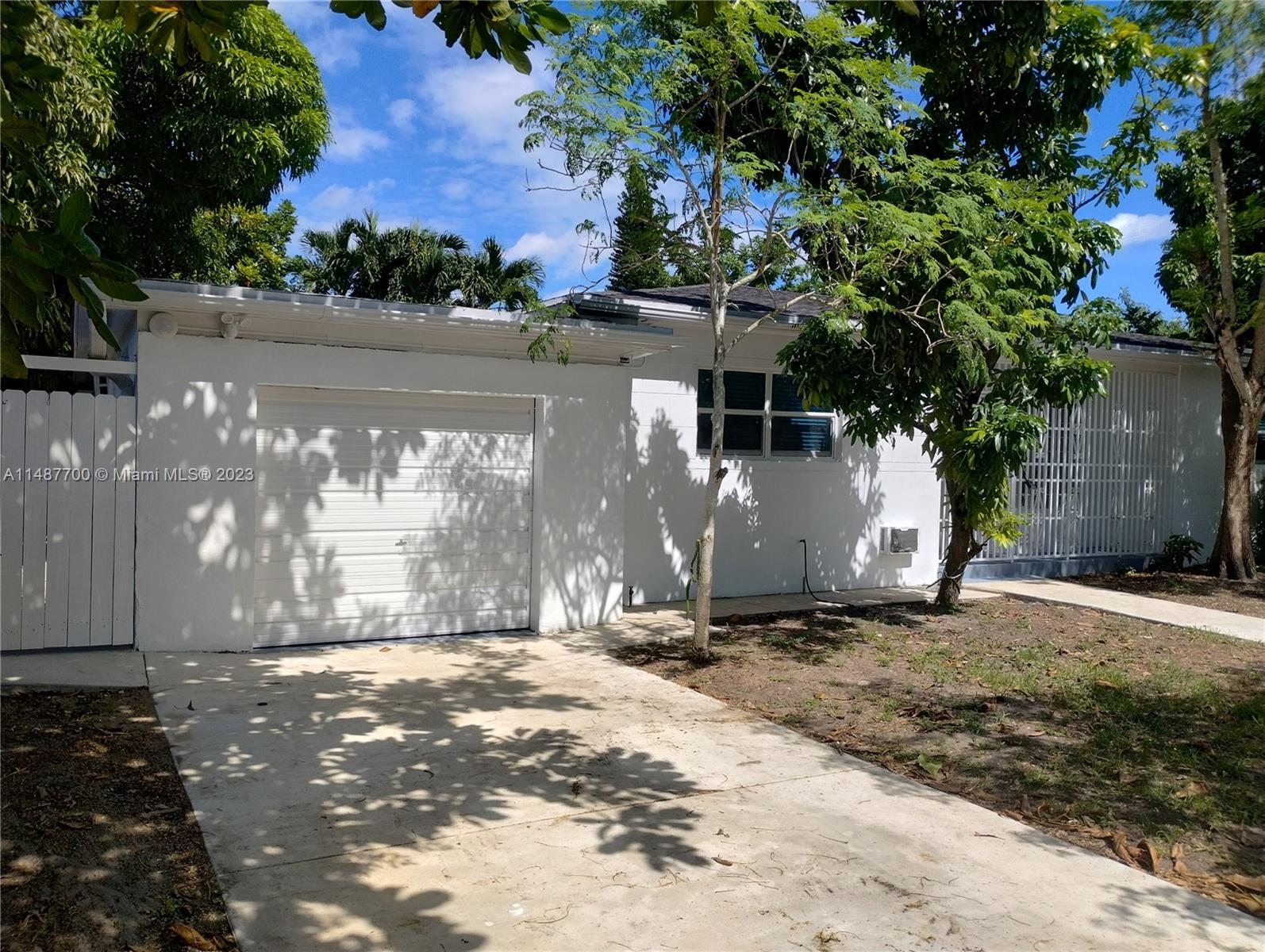 535 NE 158th St, Miami, Florida 33162, 3 Bedrooms Bedrooms, ,2 BathroomsBathrooms,Residential,For Sale,535 NE 158th St,A11487700