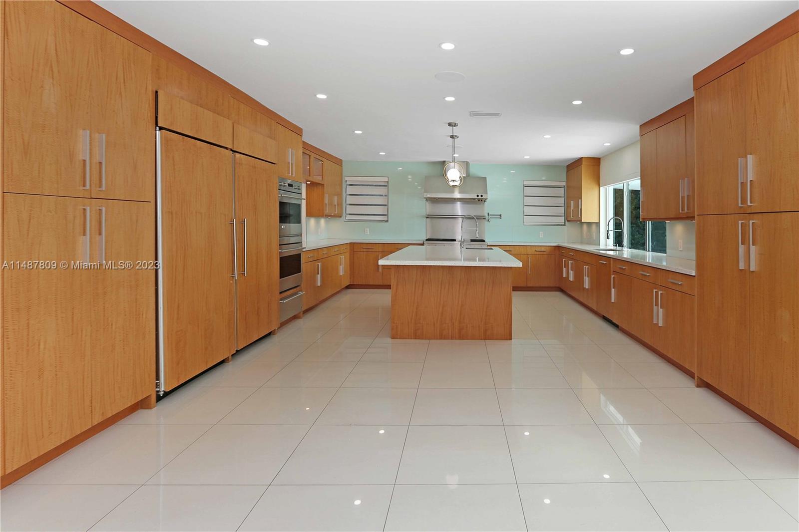 2090 NE 124th St, North Miami, Florida 33181, 5 Bedrooms Bedrooms, ,3 BathroomsBathrooms,Residential,For Sale,2090 NE 124th St,A11487809
