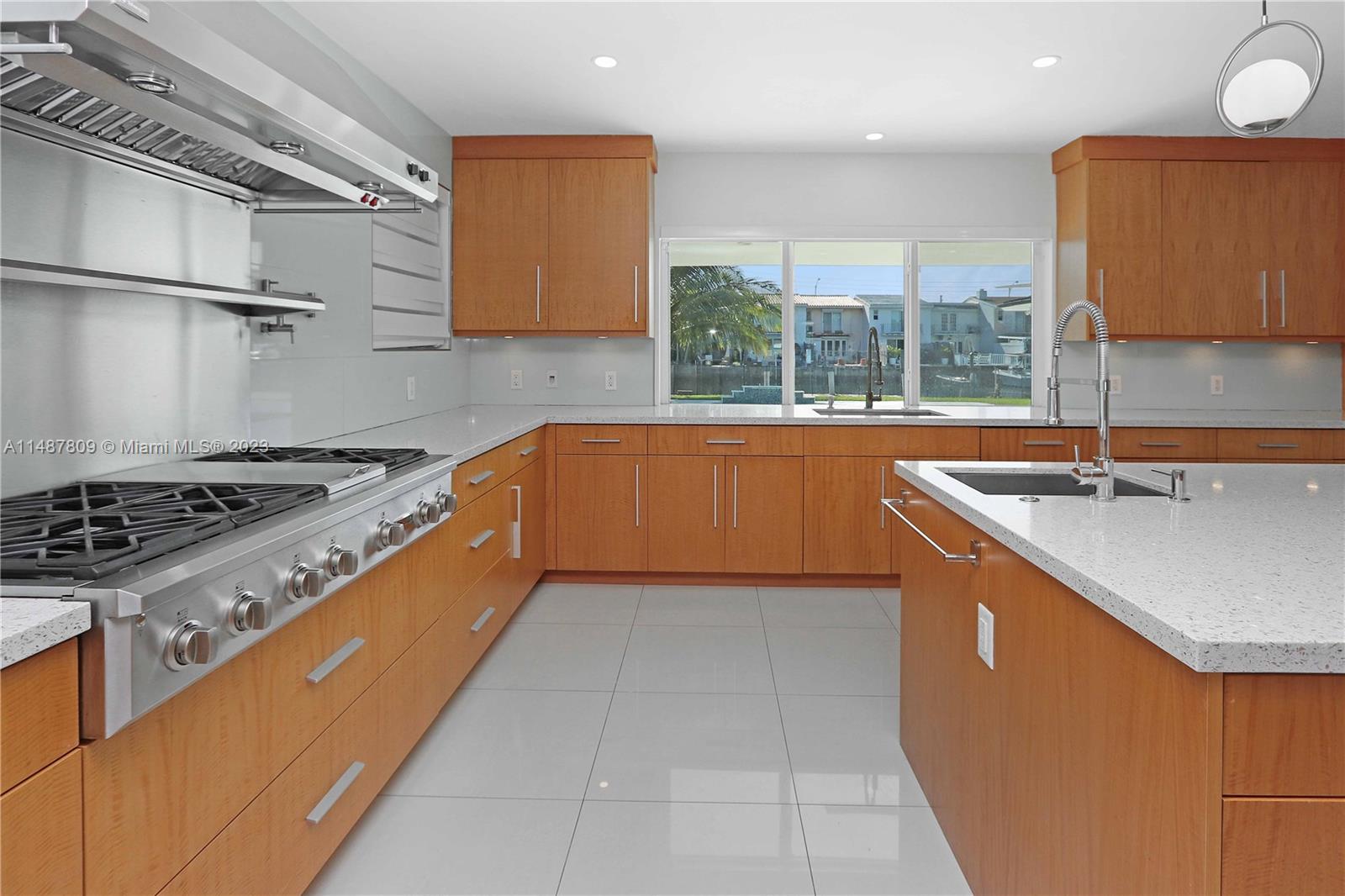 2090 NE 124th St, North Miami, Florida 33181, 5 Bedrooms Bedrooms, ,3 BathroomsBathrooms,Residential,For Sale,2090 NE 124th St,A11487809