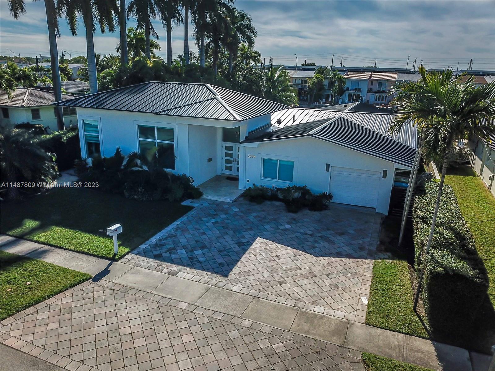 2090 NE 124th St, North Miami, Florida 33181, 5 Bedrooms Bedrooms, ,3 BathroomsBathrooms,Residential,For Sale,2090 NE 124th St,A11487809