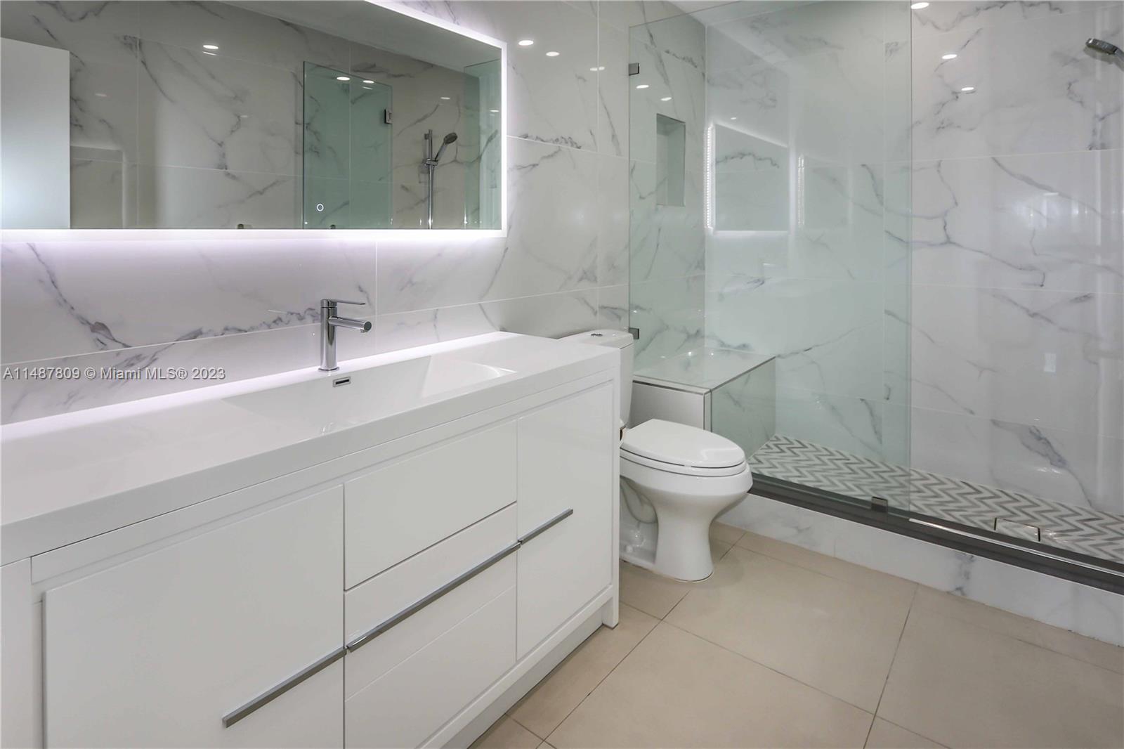 2090 NE 124th St, North Miami, Florida 33181, 5 Bedrooms Bedrooms, ,3 BathroomsBathrooms,Residential,For Sale,2090 NE 124th St,A11487809