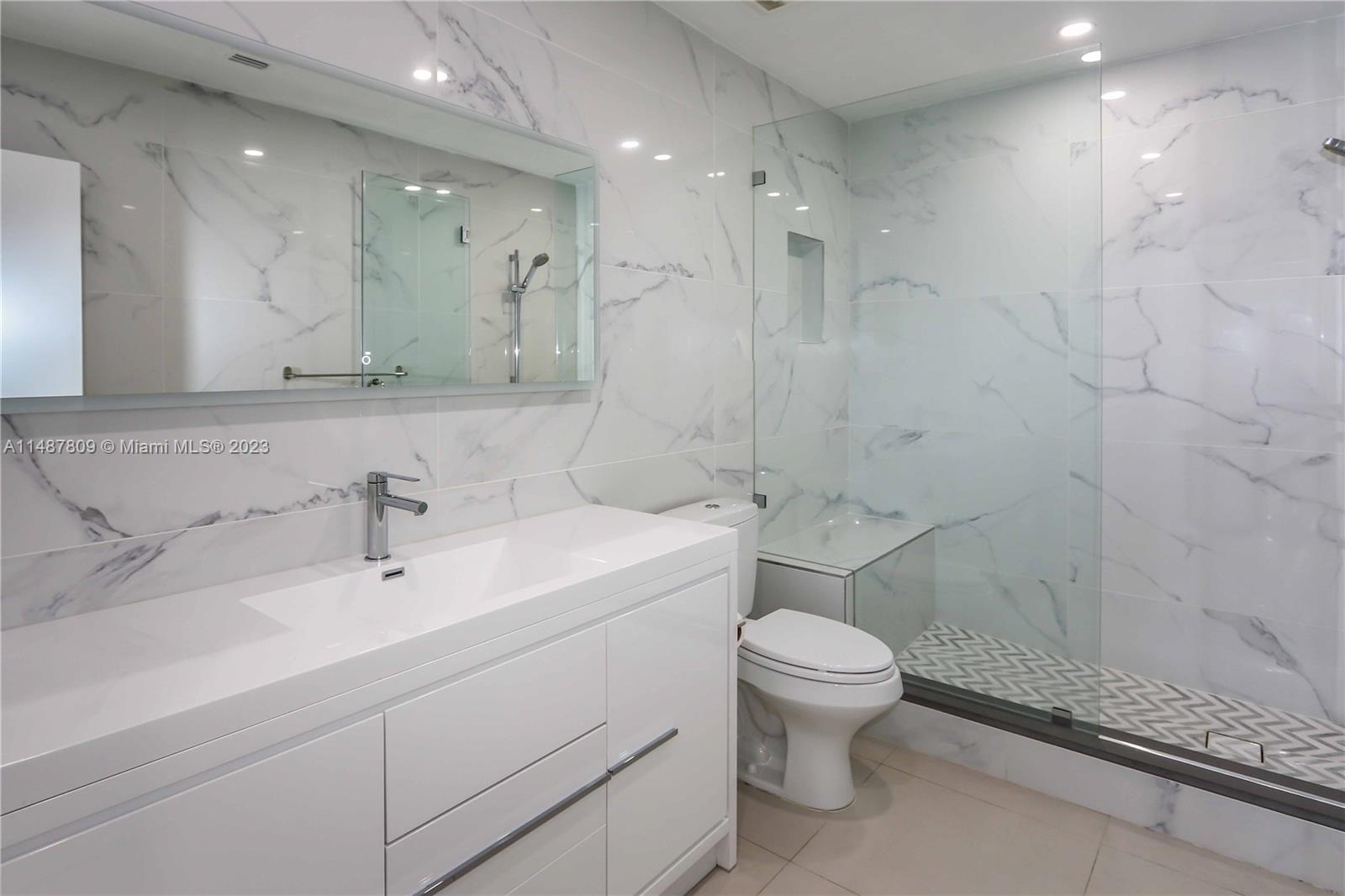 2090 NE 124th St, North Miami, Florida 33181, 5 Bedrooms Bedrooms, ,3 BathroomsBathrooms,Residential,For Sale,2090 NE 124th St,A11487809