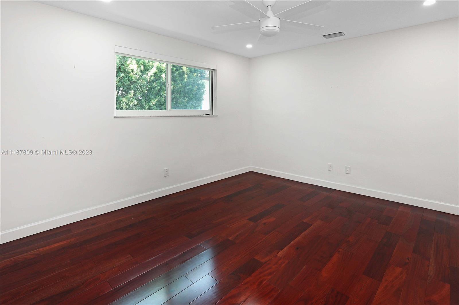 2090 NE 124th St, North Miami, Florida 33181, 5 Bedrooms Bedrooms, ,3 BathroomsBathrooms,Residential,For Sale,2090 NE 124th St,A11487809