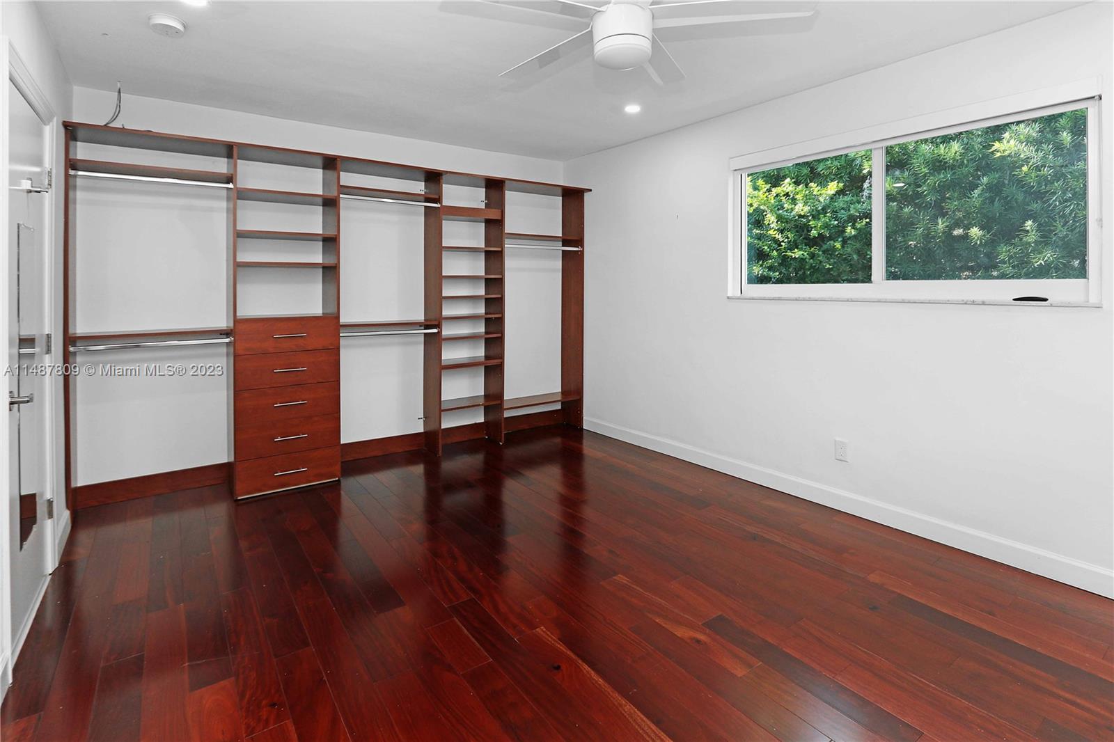 2090 NE 124th St, North Miami, Florida 33181, 5 Bedrooms Bedrooms, ,3 BathroomsBathrooms,Residential,For Sale,2090 NE 124th St,A11487809