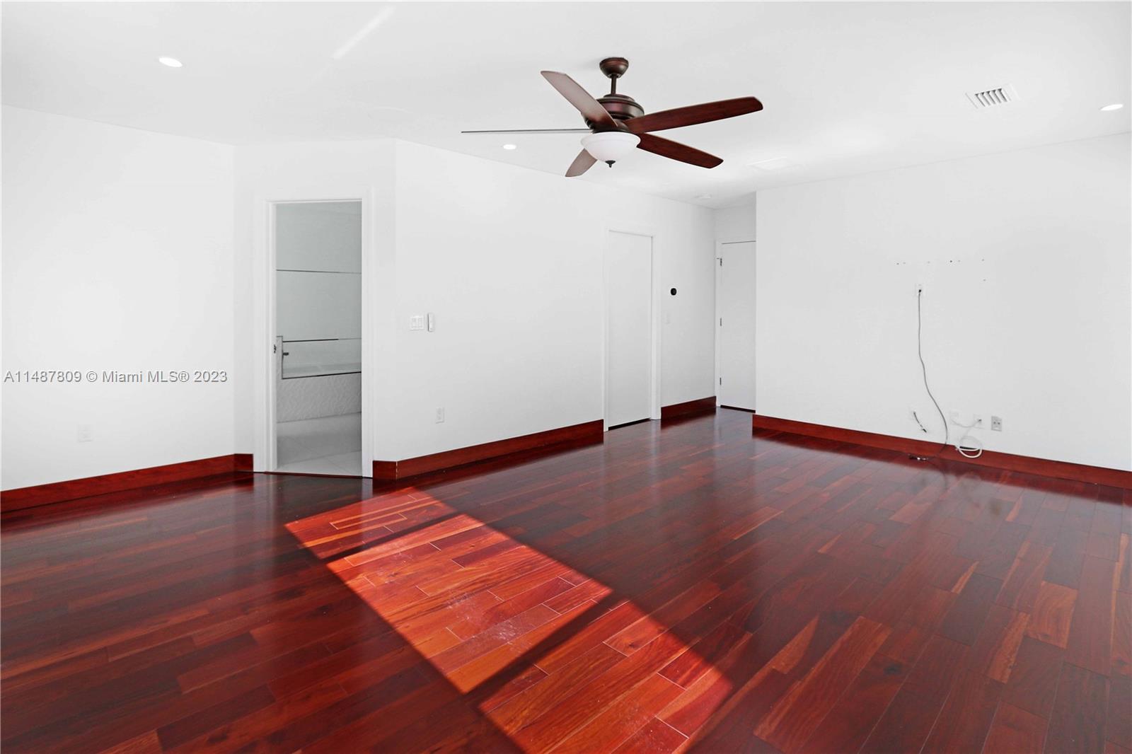 2090 NE 124th St, North Miami, Florida 33181, 5 Bedrooms Bedrooms, ,3 BathroomsBathrooms,Residential,For Sale,2090 NE 124th St,A11487809