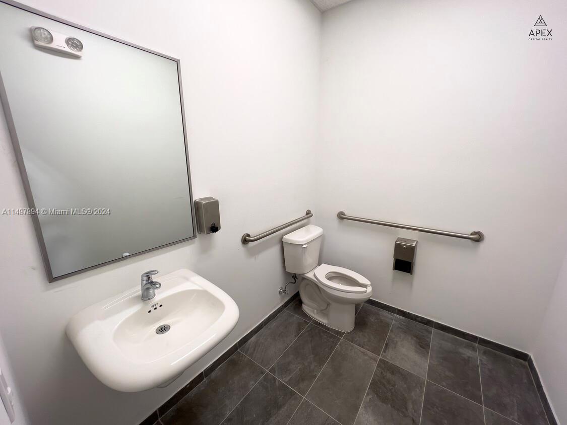 1690 NW 108th Ave 157, Sweetwater, Florida 33172, ,Commerciallease,For Rent,1690 NW 108th Ave 157,A11487894