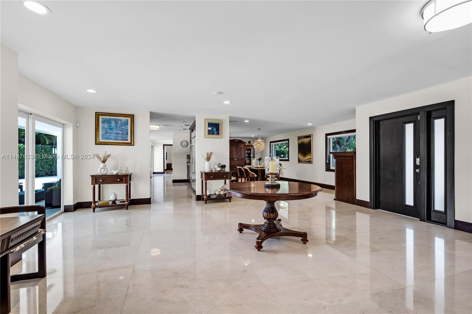 Light and Bright interiors with easy flow