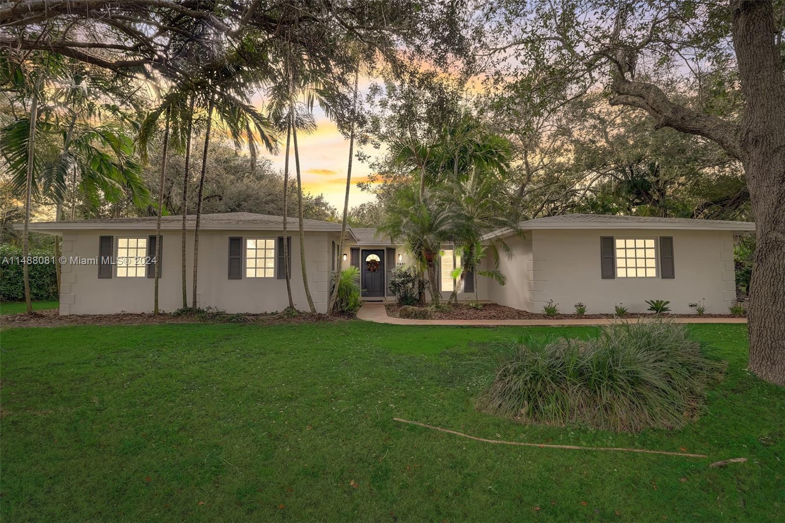 7530 SW 165th Ter, Palmetto Bay, Florida 33157, 3 Bedrooms Bedrooms, ,2 BathroomsBathrooms,Residential,For Sale,7530 SW 165th Ter,A11488081