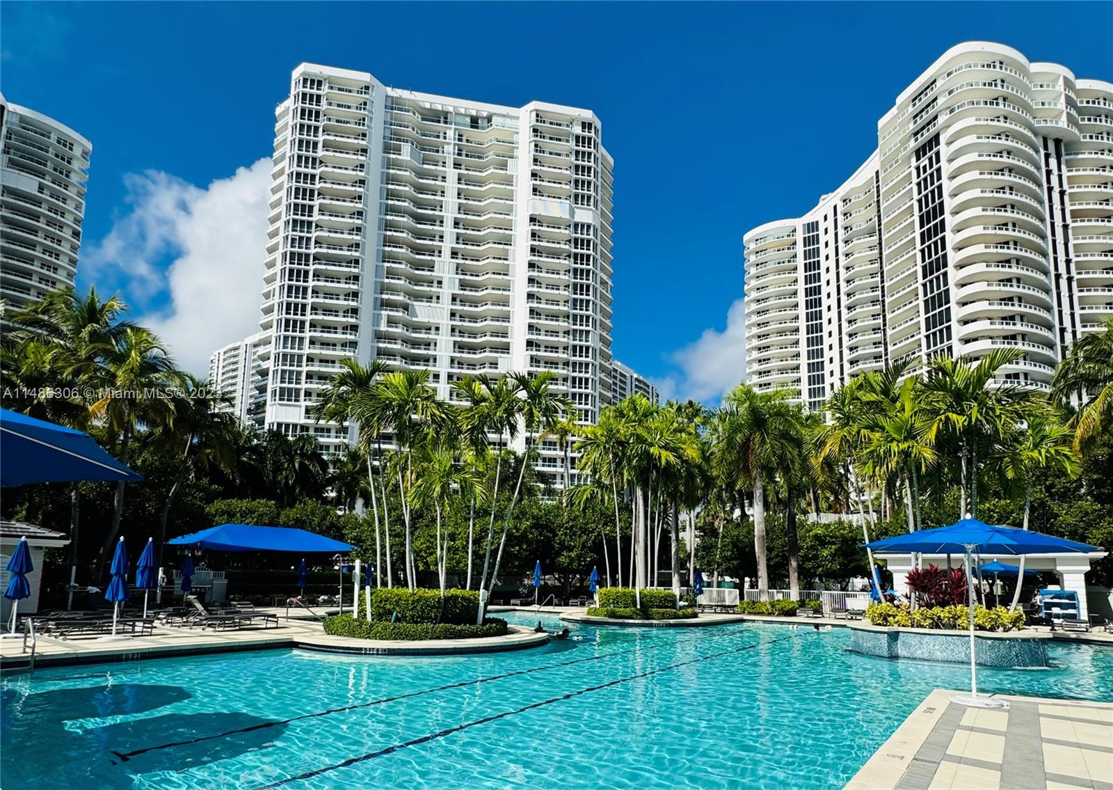 21205 Yacht Club Dr, Aventura, FL, 33180 United States, 3 Bedrooms Bedrooms, ,2 BathroomsBathrooms,Residential,For Sale,Yacht Club Dr,A11486306