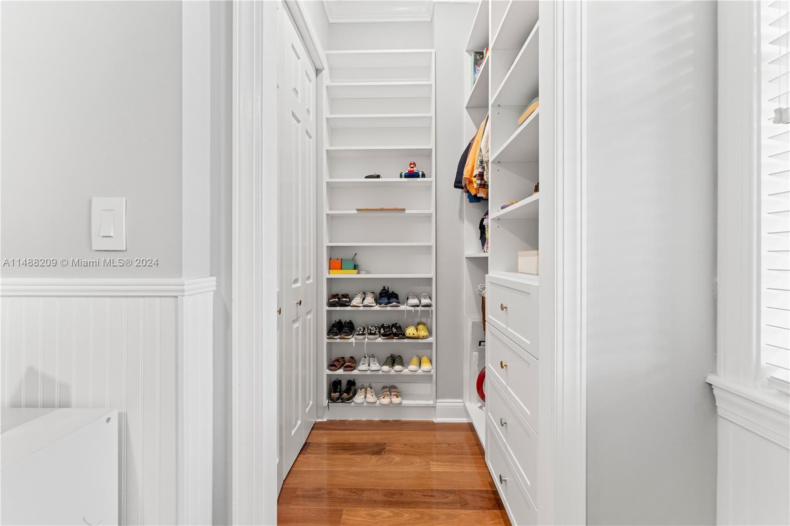 1080 NE Little River Dr, Miami, Florida 33138, 5 Bedrooms Bedrooms, ,5 BathroomsBathrooms,Residential,For Sale,1080 NE Little River Dr,A11488209