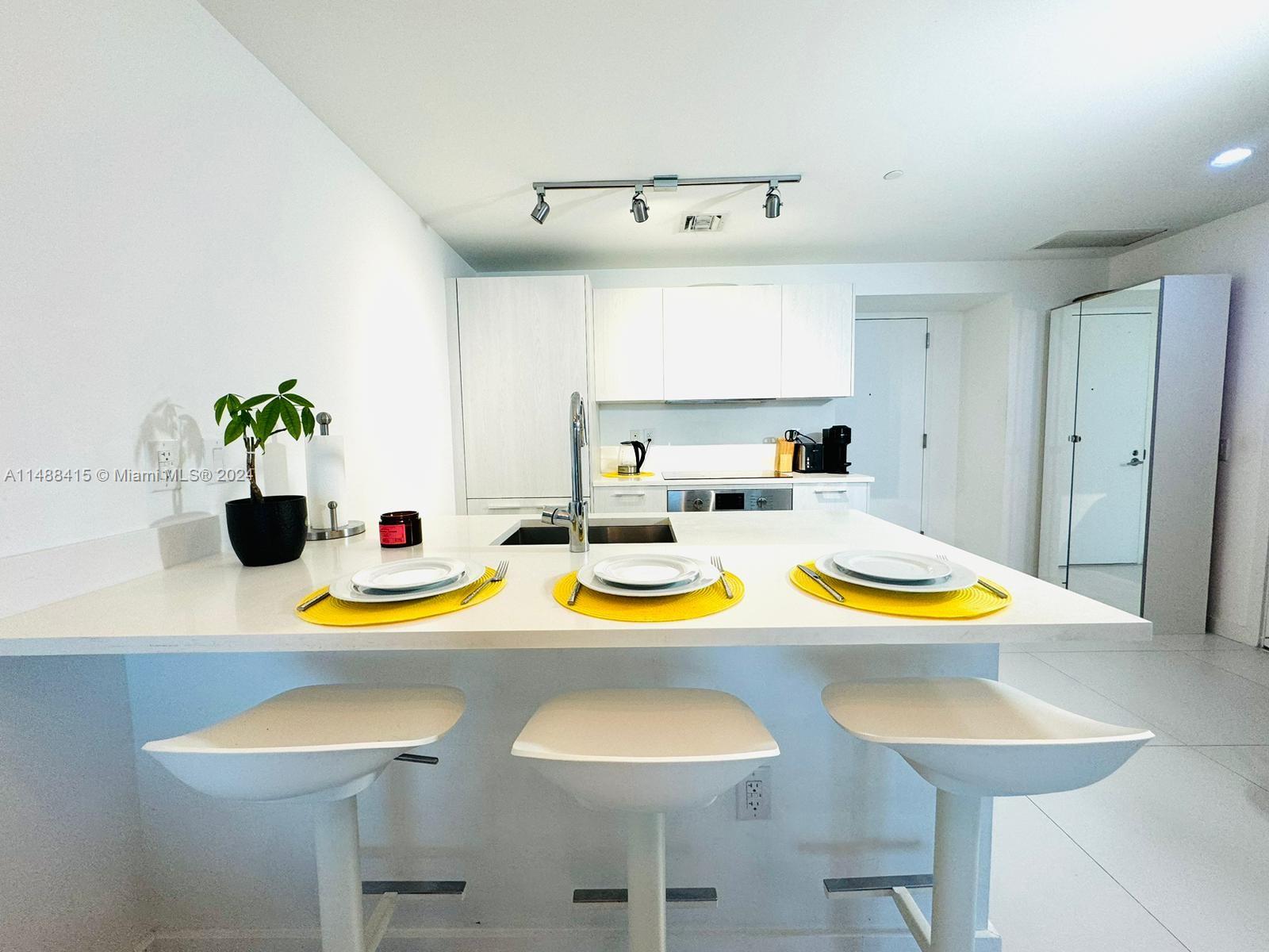 501 NE 31st St 3902, Miami, Florida 33137, 1 Bedroom Bedrooms, ,1 BathroomBathrooms,Residential,For Sale,501 NE 31st St 3902,A11488415