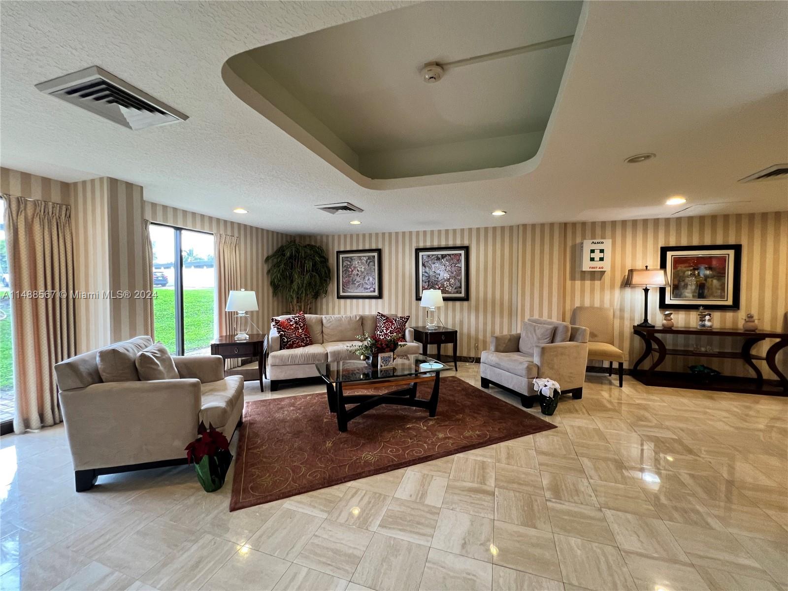 3031 Ocean Blvd, Fort Lauderdale, FL, 33308 United States, 3 Bedrooms Bedrooms, ,2 BathroomsBathrooms,Residential,For Sale,Ocean Blvd,A11488567