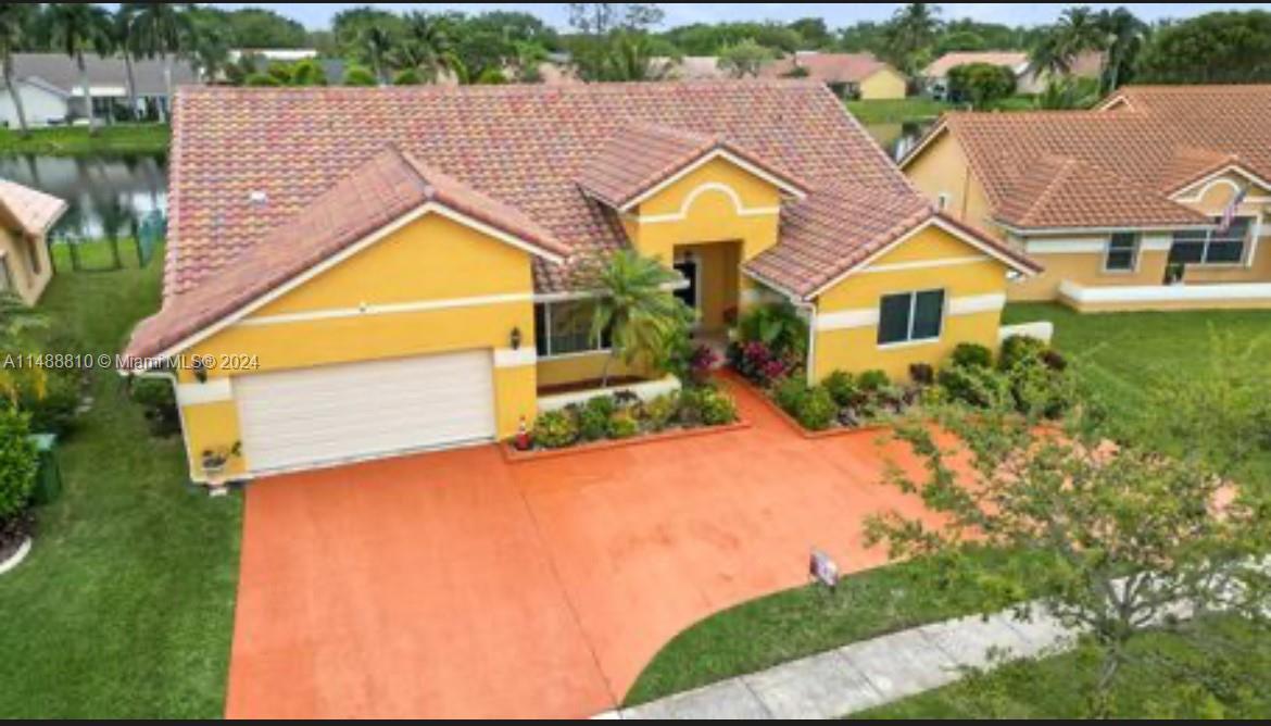 1031 NW 162nd Ave, Pembroke Pines, FL 33028