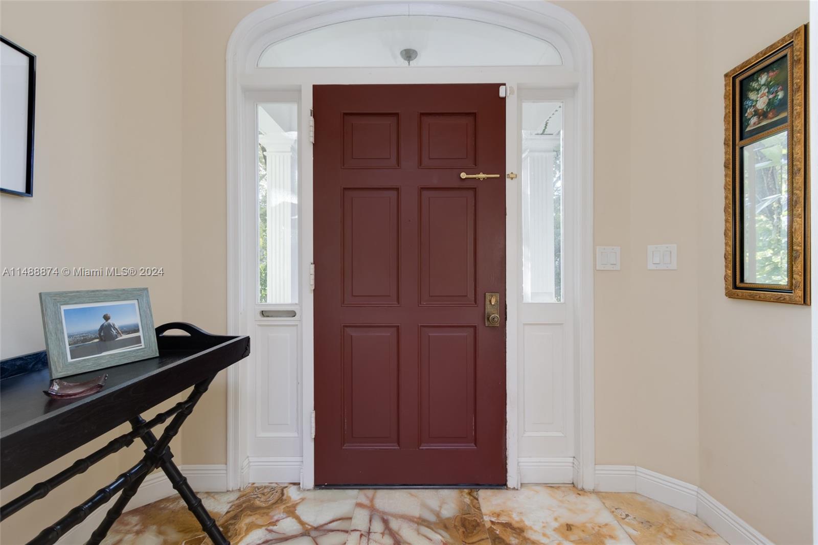 Formal Entry Way with onyx floors
