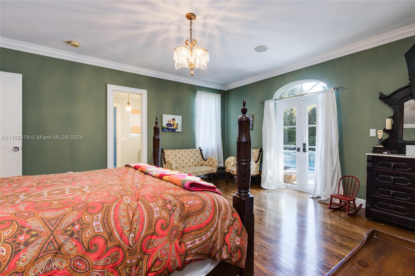 5101 Alton Rd, Miami Beach, Florida 33140, 5 Bedrooms Bedrooms, ,4 BathroomsBathrooms,Residential,For Sale,5101 Alton Rd,A11488874
