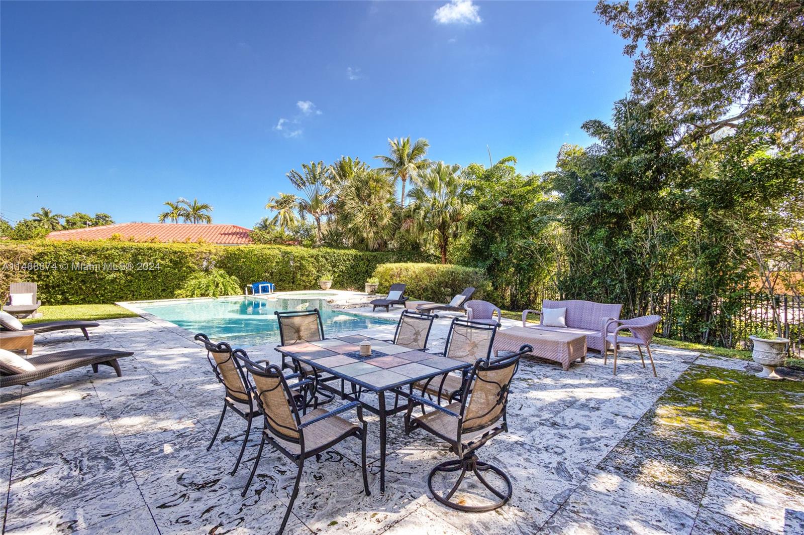5101 Alton Rd, Miami Beach, Florida 33140, 5 Bedrooms Bedrooms, ,4 BathroomsBathrooms,Residential,For Sale,5101 Alton Rd,A11488874