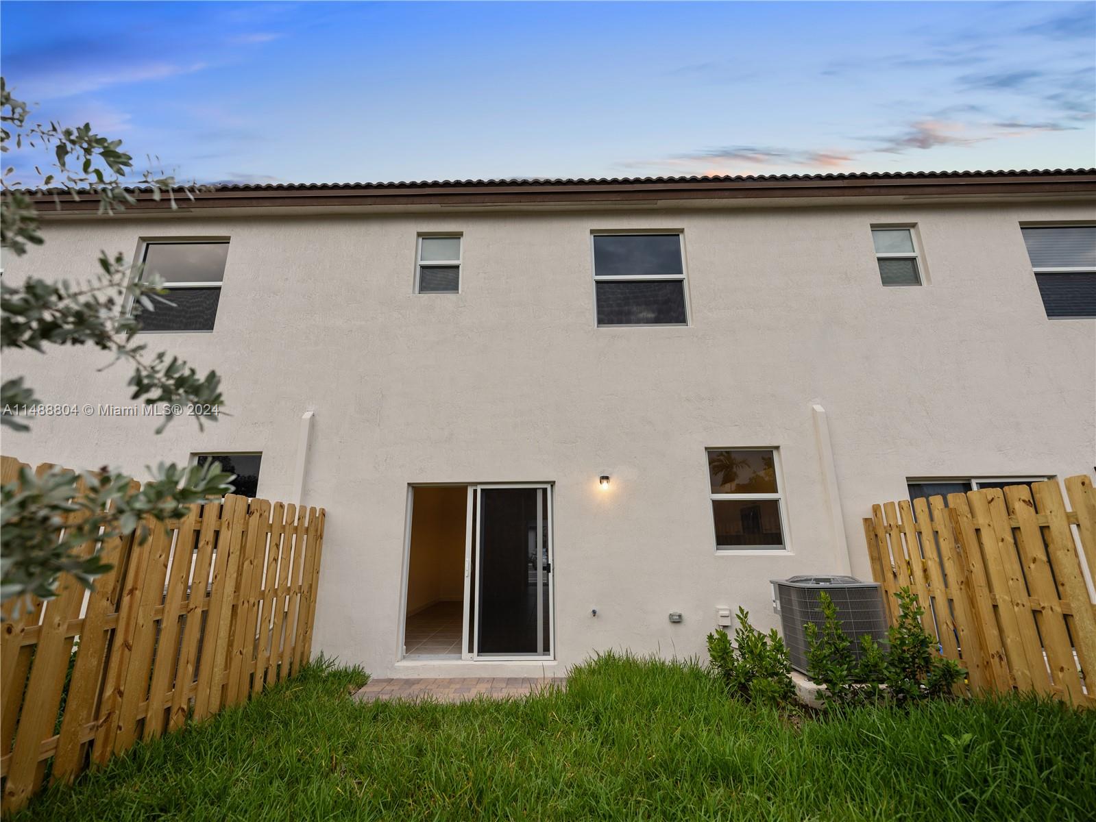 12266 NW 24th Pl 12266, Miami, Florida 33167, 3 Bedrooms Bedrooms, ,2 BathroomsBathrooms,Residentiallease,For Rent,12266 NW 24th Pl 12266,A11488804