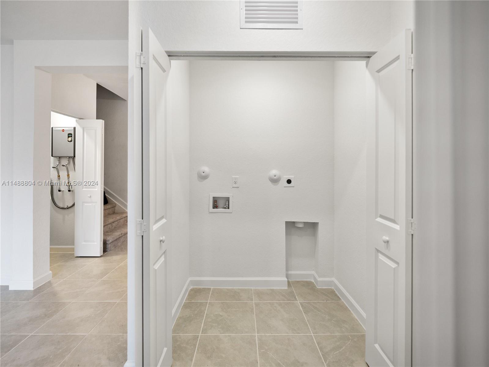 12266 NW 24th Pl 12266, Miami, Florida 33167, 3 Bedrooms Bedrooms, ,2 BathroomsBathrooms,Residentiallease,For Rent,12266 NW 24th Pl 12266,A11488804