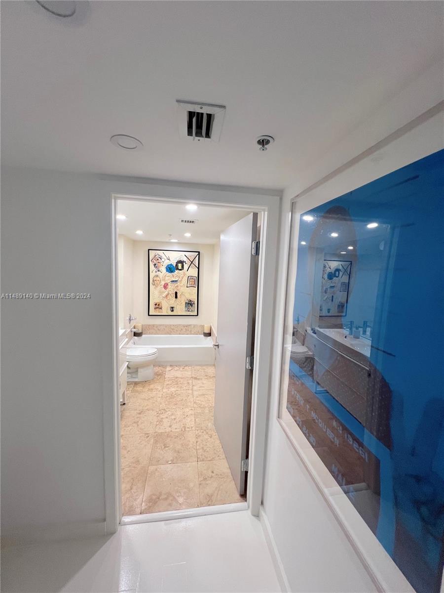 650 West Ave 2804, Miami Beach, Florida 33139, 2 Bedrooms Bedrooms, ,2 BathroomsBathrooms,Residential,For Sale,650 West Ave 2804,A11489140