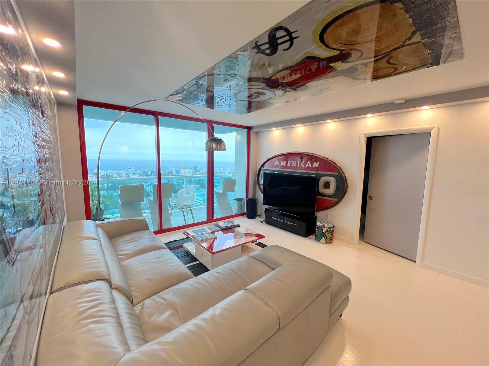650 West Ave 2804, Miami Beach, Florida 33139, 2 Bedrooms Bedrooms, ,2 BathroomsBathrooms,Residential,For Sale,650 West Ave 2804,A11489140