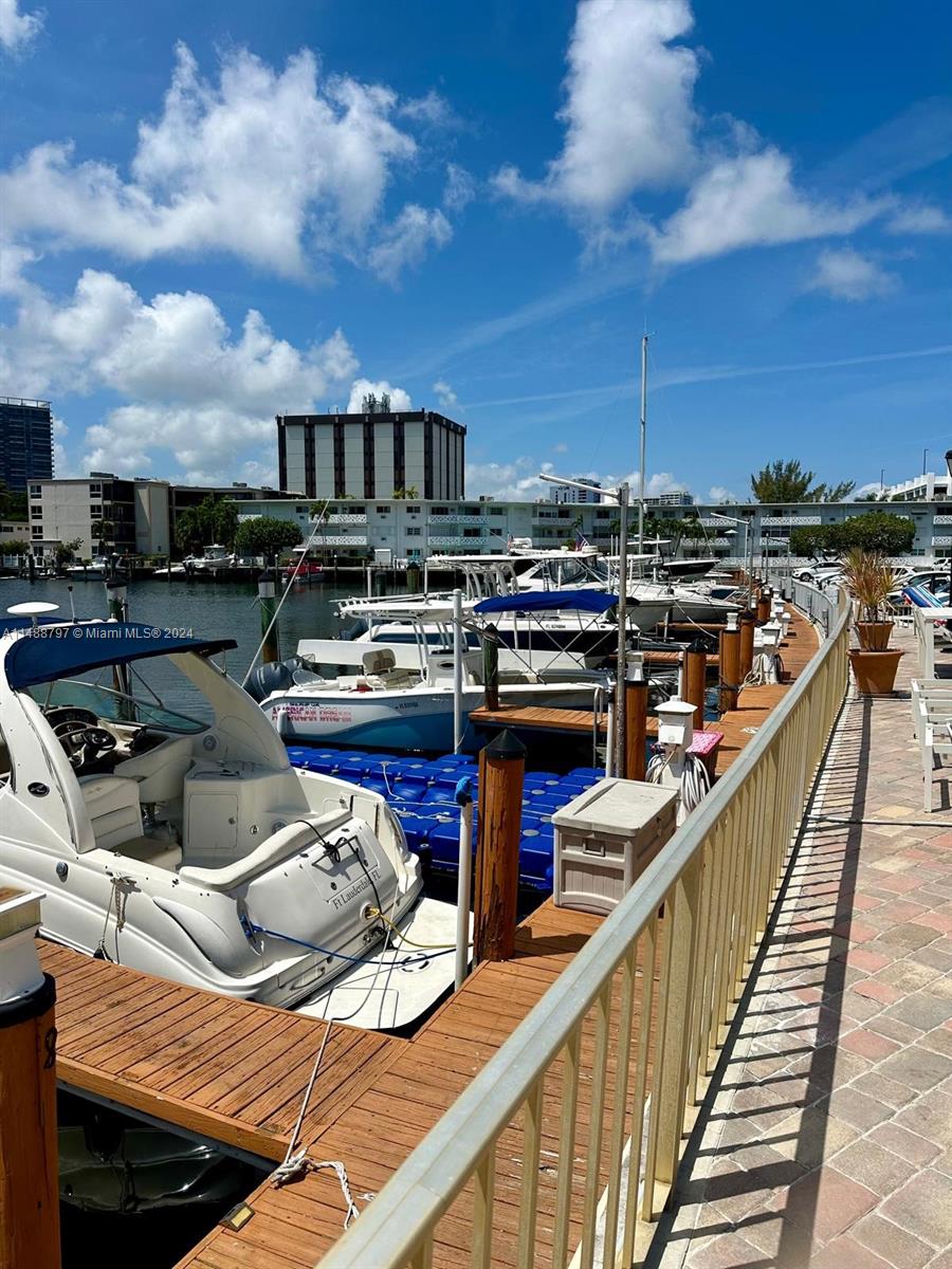 Hallandale Beach, Florida 33009, 1 Bedroom Bedrooms, ,1 BathroomBathrooms,Residential,For Sale,A11488797