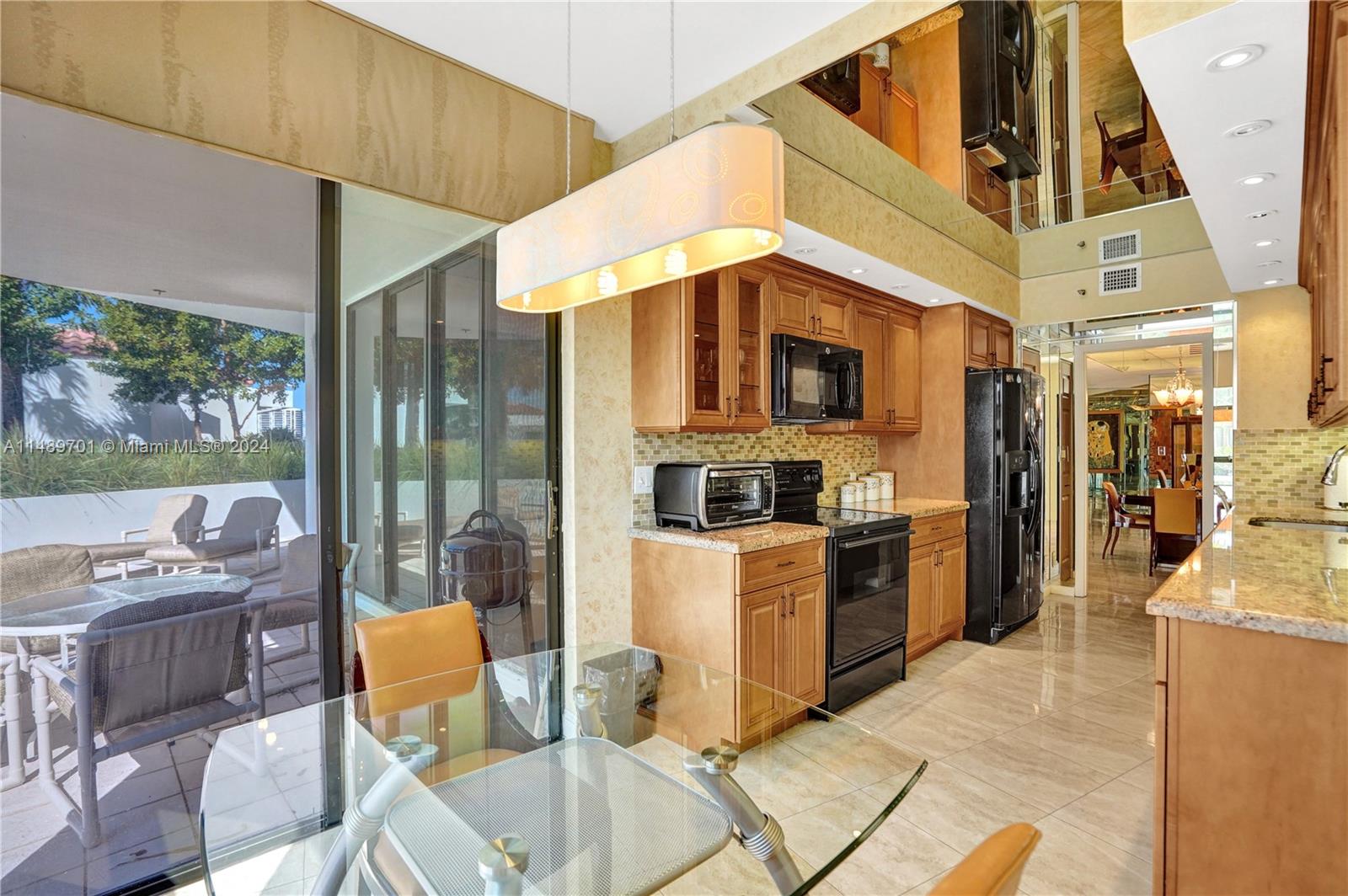 20281 Country Club Dr, Aventura, FL, 33180 United States, 3 Bedrooms Bedrooms, ,2 BathroomsBathrooms,Residential,For Sale,Country Club Dr,A11489701