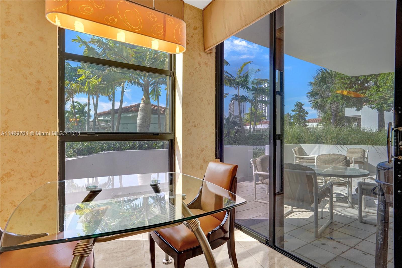 20281 Country Club Dr, Aventura, FL, 33180 United States, 3 Bedrooms Bedrooms, ,2 BathroomsBathrooms,Residential,For Sale,Country Club Dr,A11489701