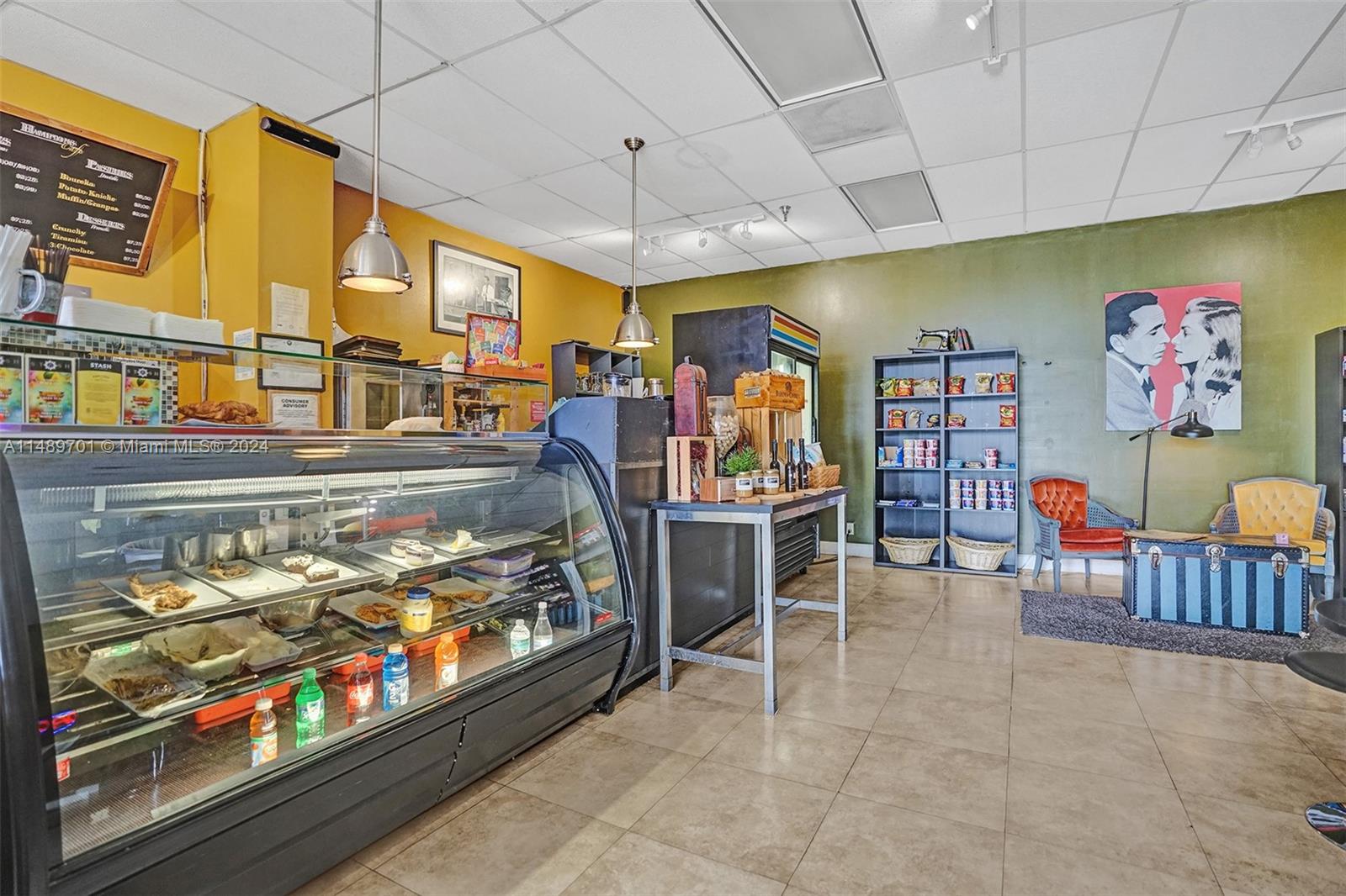 Gourmet Cafe