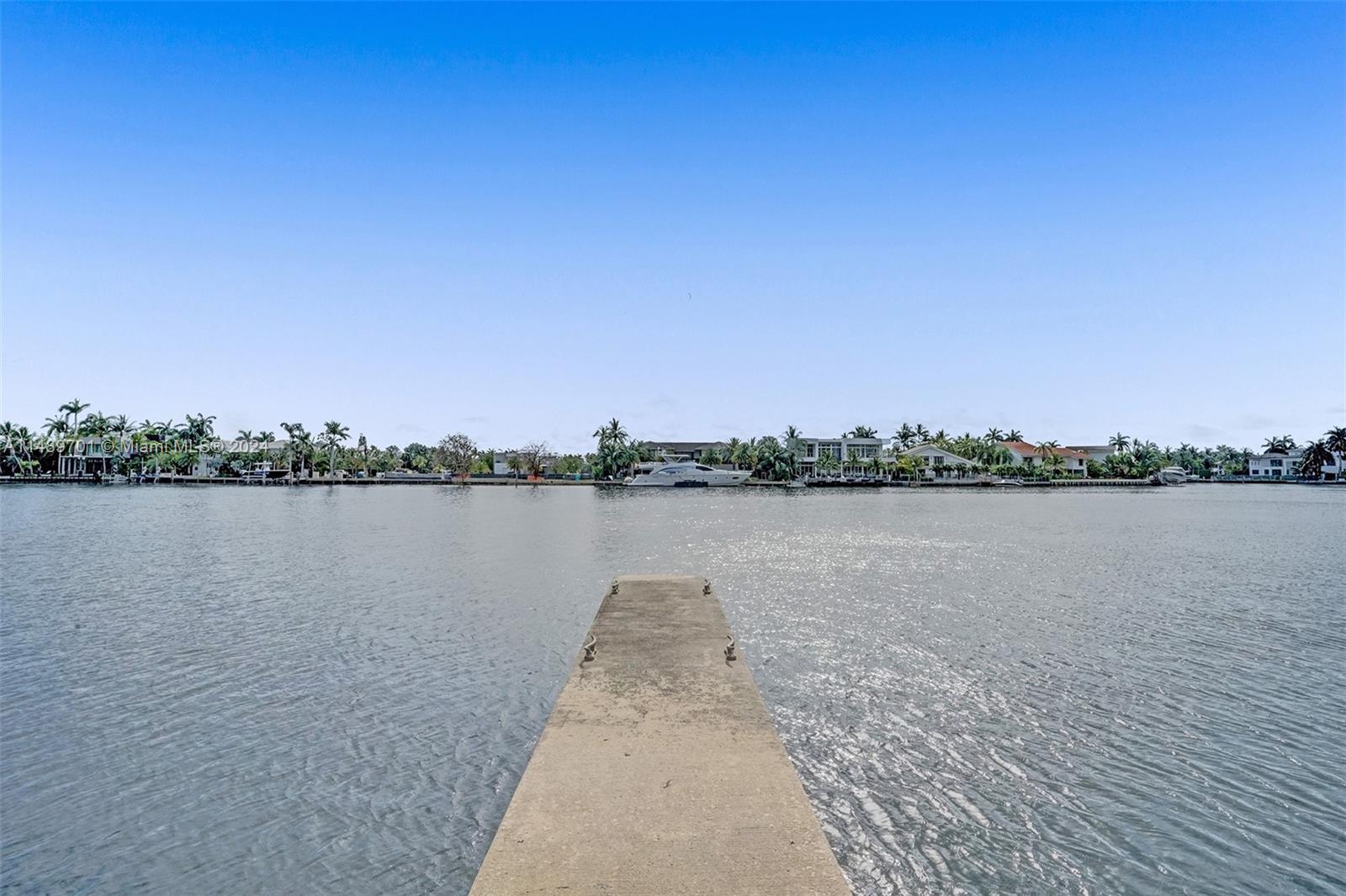 20281 Country Club Dr, Aventura, FL, 33180 United States, 3 Bedrooms Bedrooms, ,2 BathroomsBathrooms,Residential,For Sale,Country Club Dr,A11489701