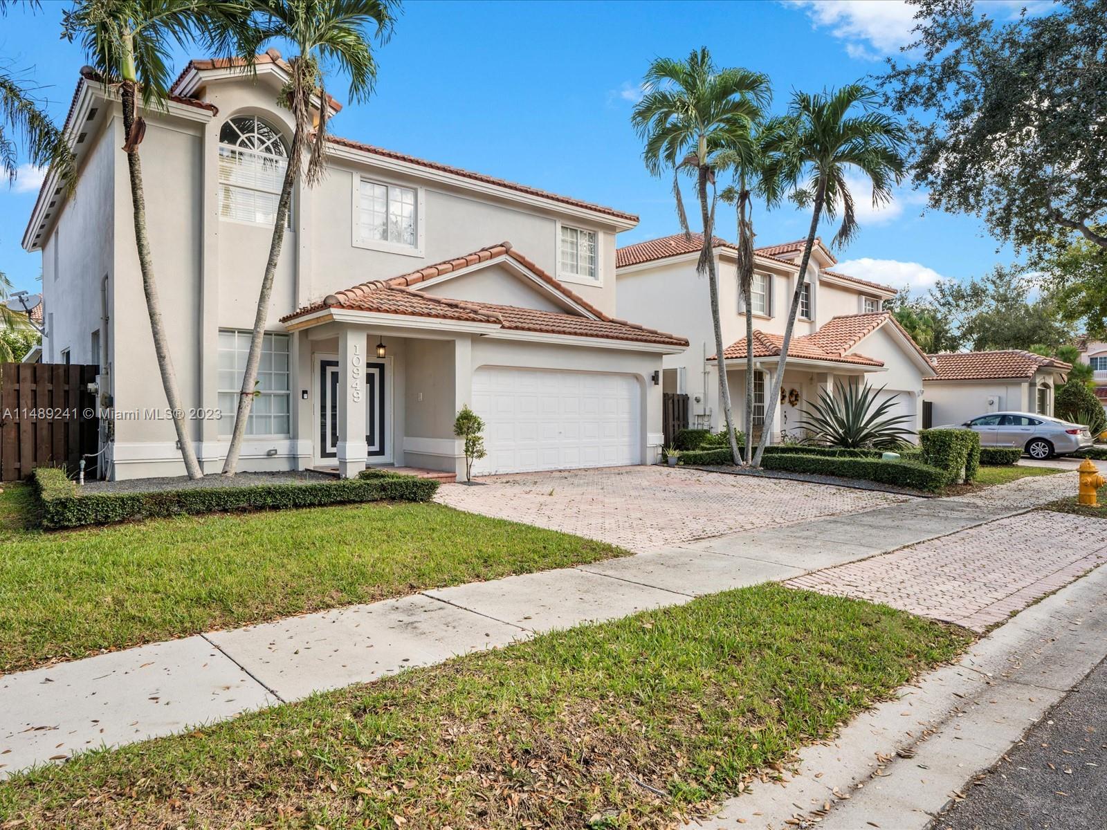 Photo of 10949 NW 58th TERR, Doral, FL 33178