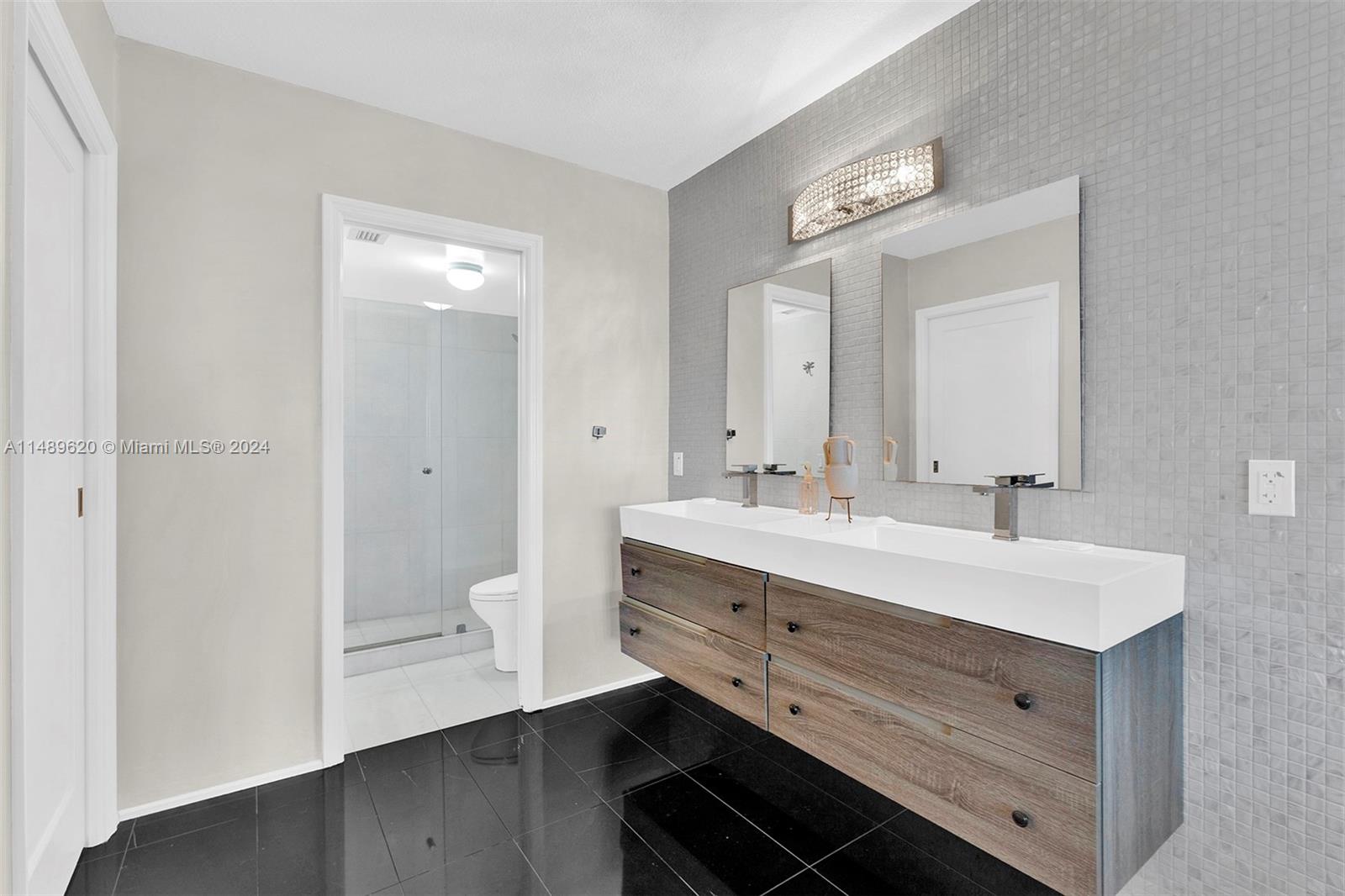 2030 S Ocean Dr 803, Hallandale Beach, Florida 33009, 1 Bedroom Bedrooms, ,1 BathroomBathrooms,Residential,For Sale,2030 S Ocean Dr 803,A11489620