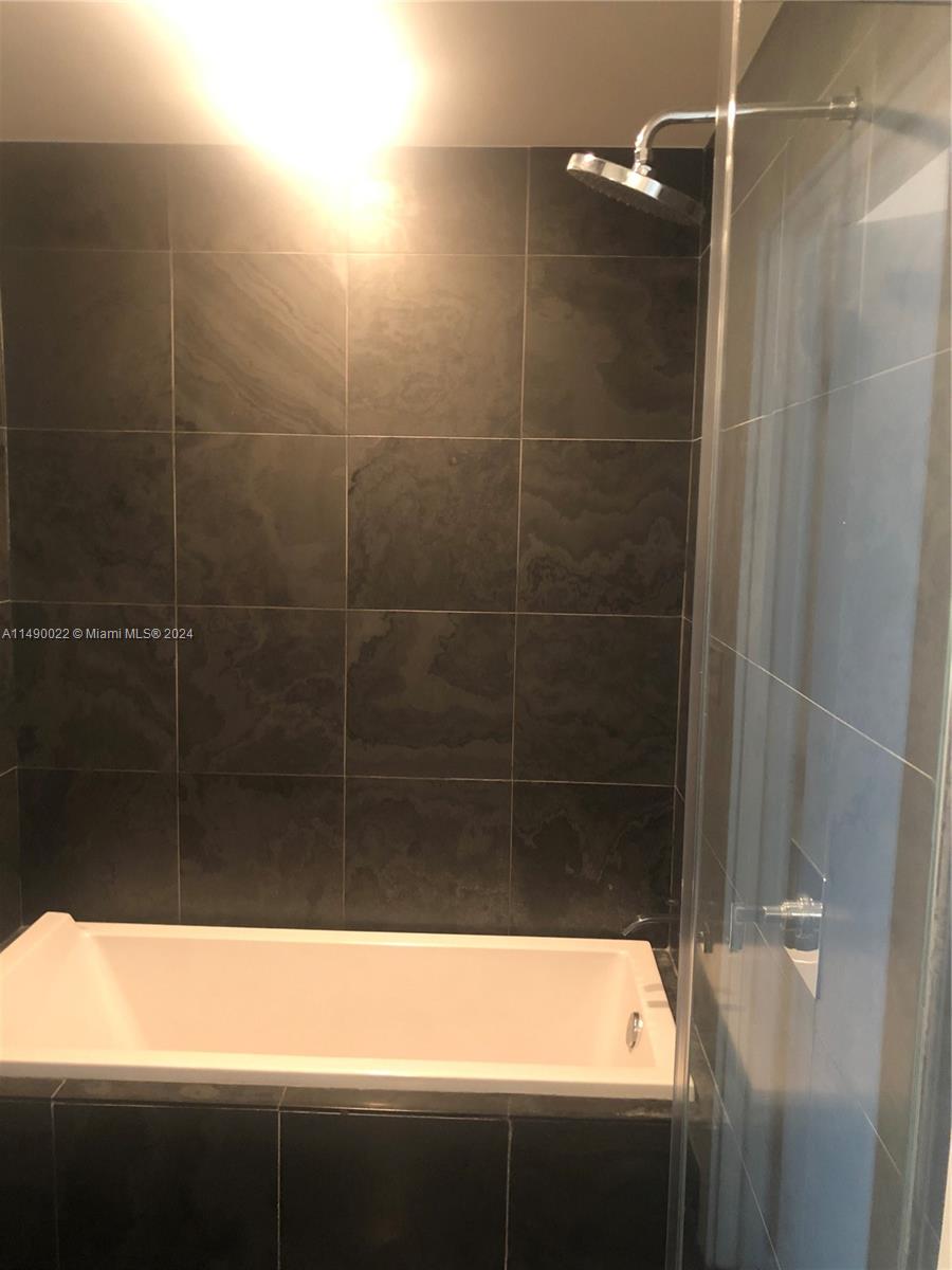 900 Biscayne Blvd 4904, Miami, Florida 33132, 1 Bedroom Bedrooms, ,2 BathroomsBathrooms,Residential,For Sale,900 Biscayne Blvd 4904,A11490022