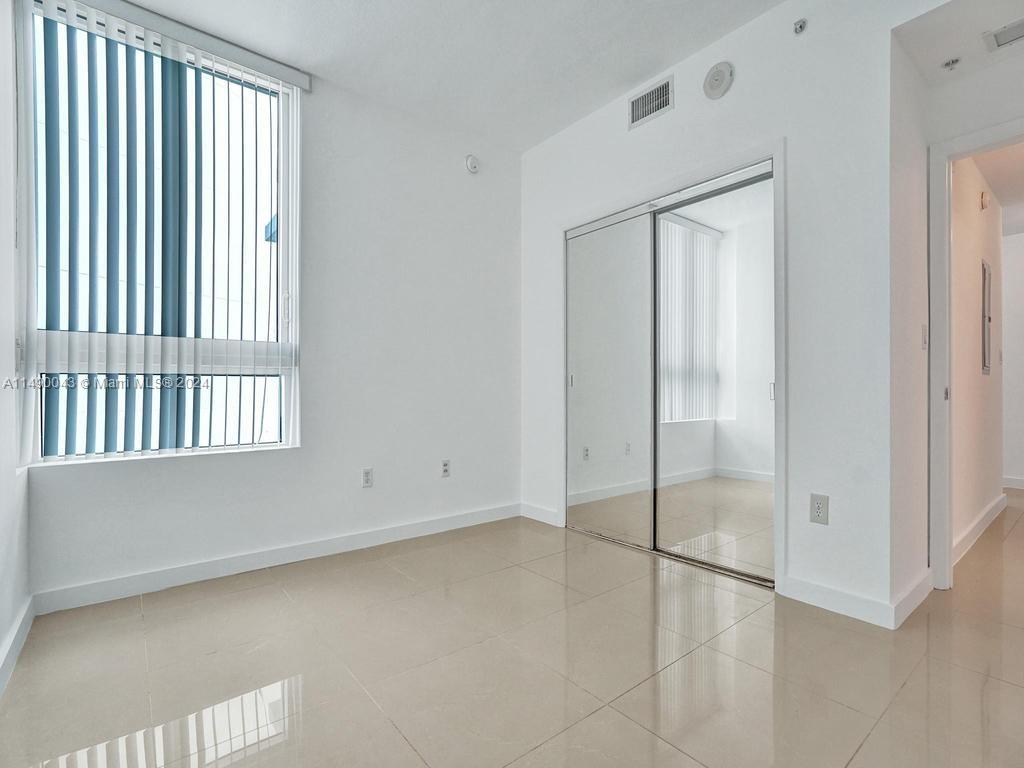 1900 N Bayshore Dr 3103, Miami, Florida 33132, 1 Bedroom Bedrooms, ,1 BathroomBathrooms,Residential,For Sale,1900 N Bayshore Dr 3103,A11490043