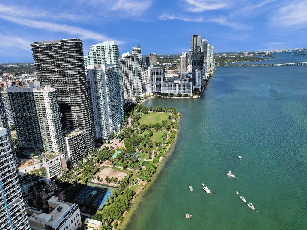 1900 N Bayshore Dr 3103, Miami, Florida 33132, 1 Bedroom Bedrooms, ,1 BathroomBathrooms,Residential,For Sale,1900 N Bayshore Dr 3103,A11490043