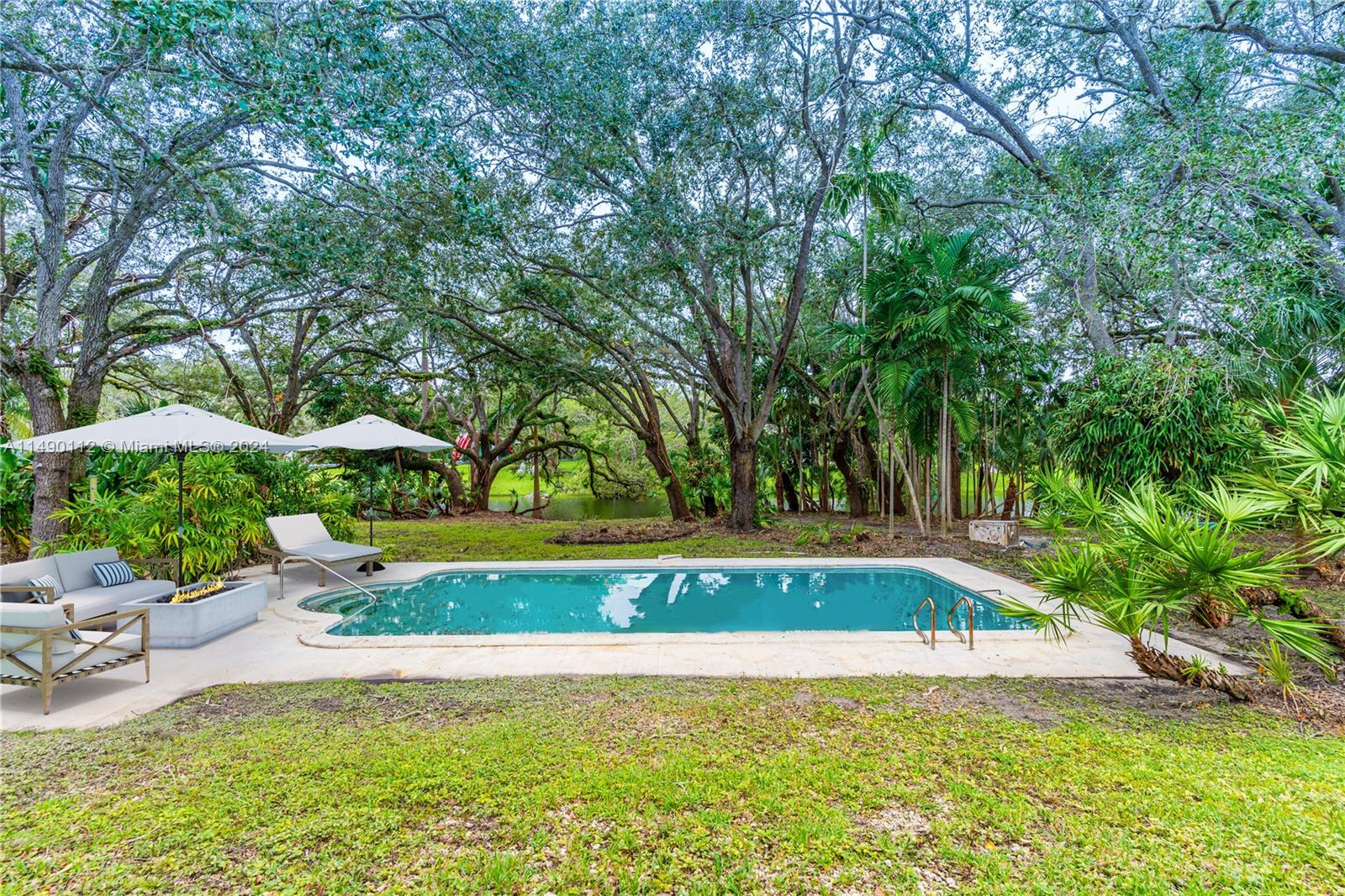 10400 Lakeside Dr, Coral Gables, FL, 33156 United States, 6 Bedrooms Bedrooms, ,7 BathroomsBathrooms,Residential,For Sale,Lakeside Dr,A11490112