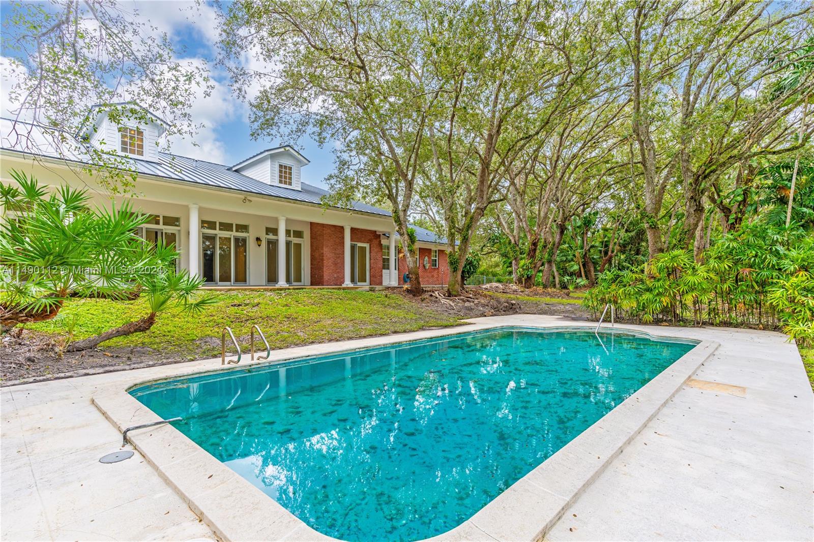 10400 Lakeside Dr, Coral Gables, FL, 33156 United States, 6 Bedrooms Bedrooms, ,7 BathroomsBathrooms,Residential,For Sale,Lakeside Dr,A11490112