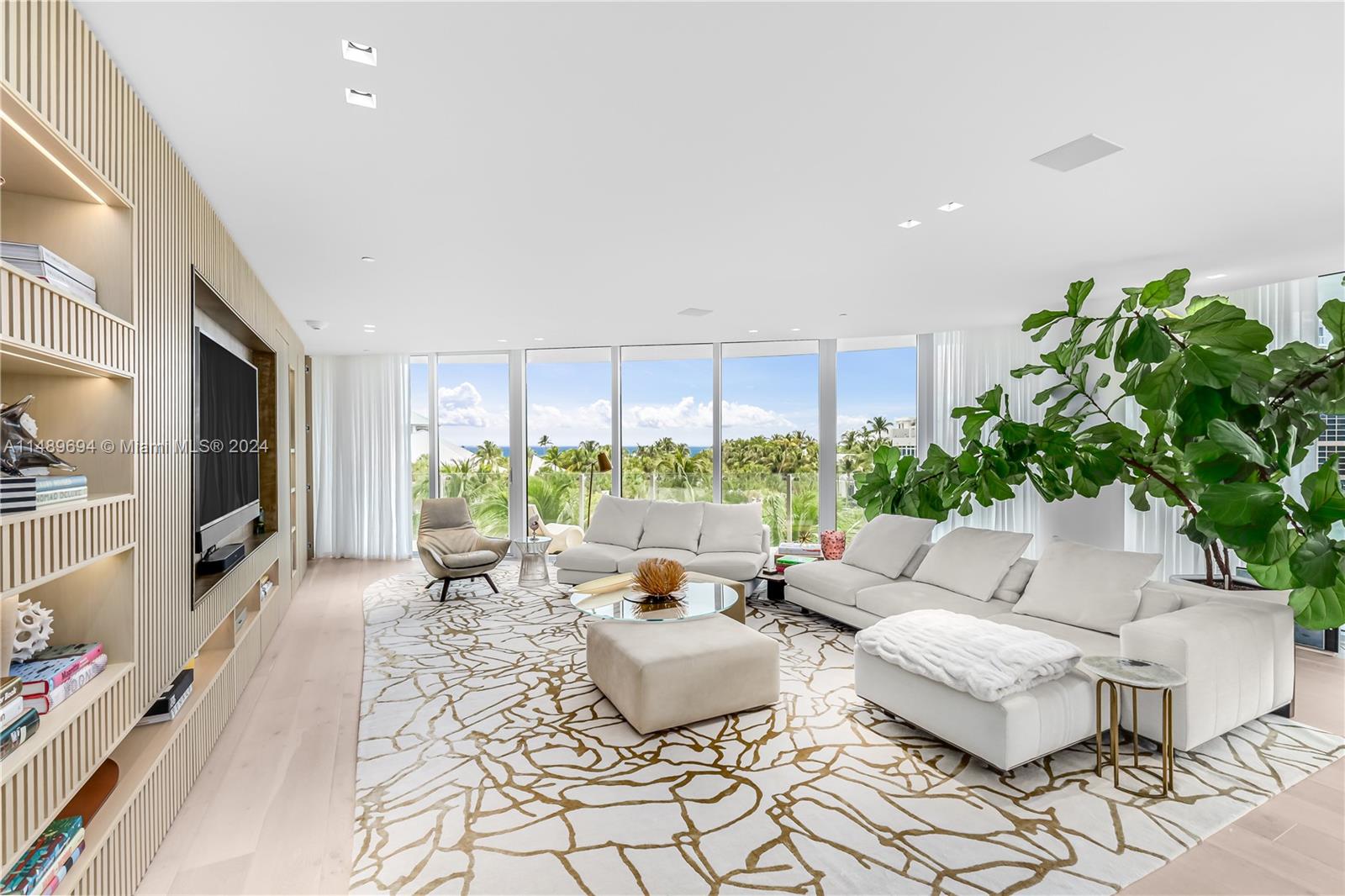 1 Collins Ave, Miami Beach, FL, 33139 United States, 4 Bedrooms Bedrooms, ,4 BathroomsBathrooms,Residential,For Sale,Collins Ave,A11489694