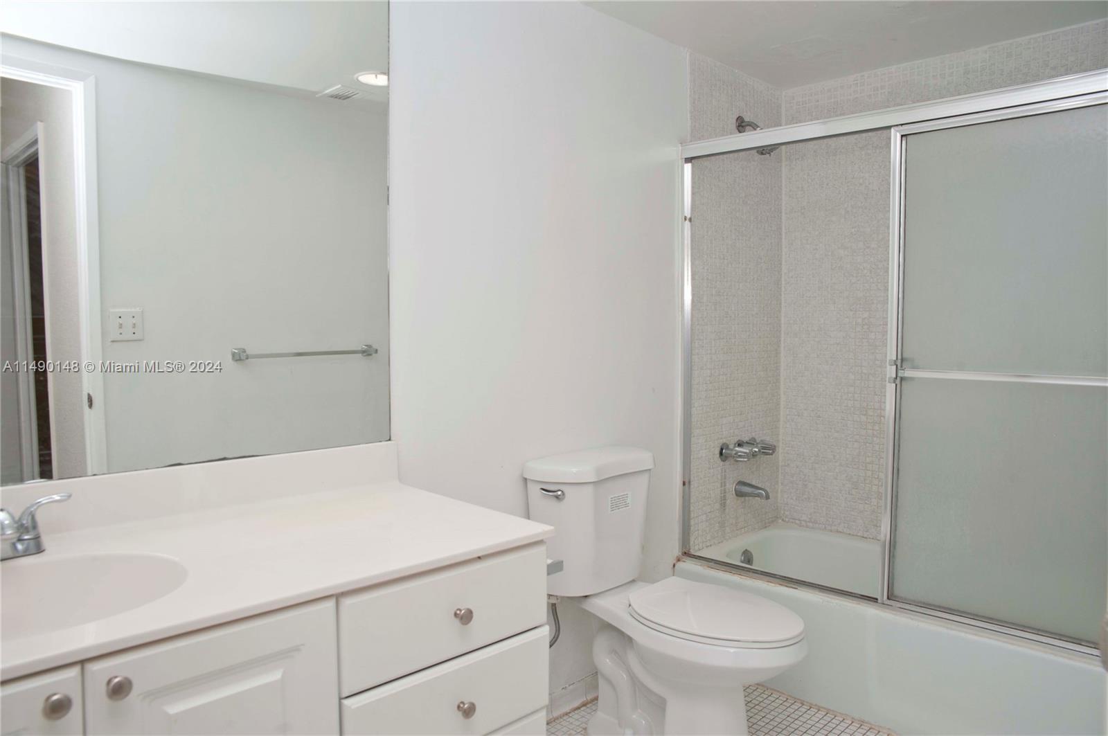 19390 Collins Ave, Sunny Isles Beach, FL, 33160 United States, 1 Bedroom Bedrooms, ,1 BathroomBathrooms,Residential,For Sale,Collins Ave,A11490148