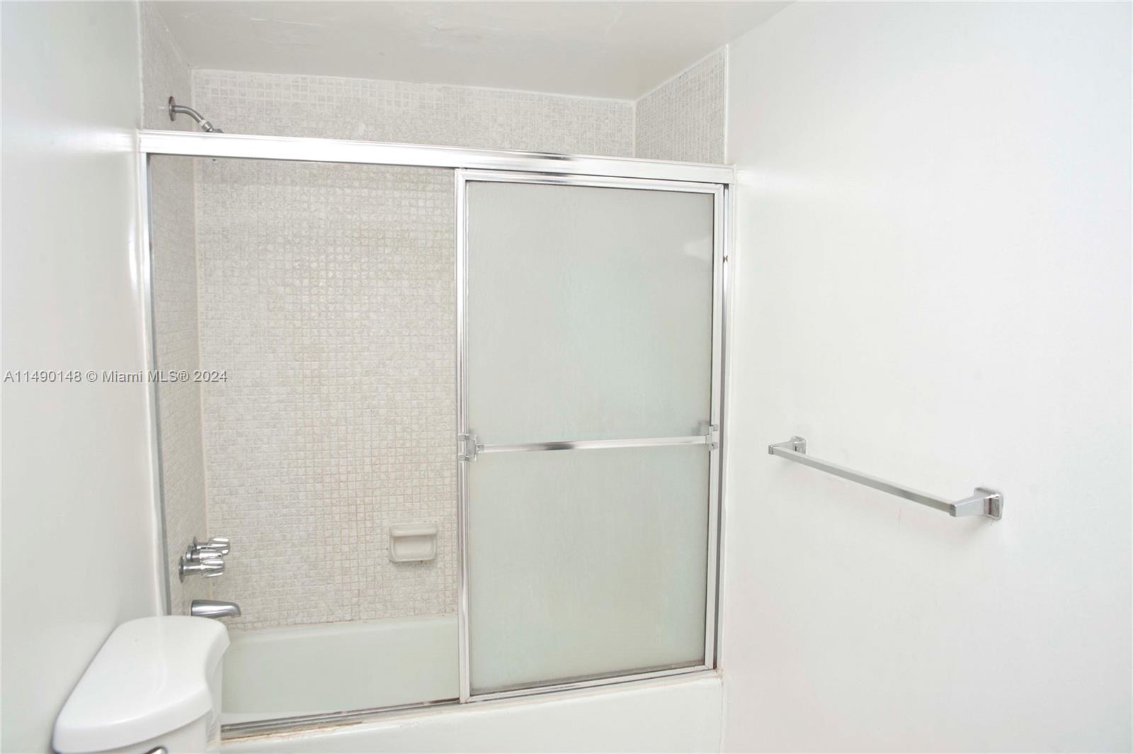 19390 Collins Ave, Sunny Isles Beach, FL, 33160 United States, 1 Bedroom Bedrooms, ,1 BathroomBathrooms,Residential,For Sale,Collins Ave,A11490148